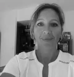 marie fachuebersetzerin handel kosmetik pharmazie professional translator marketing seo business trade cosmetics pharmaceuticals german english french