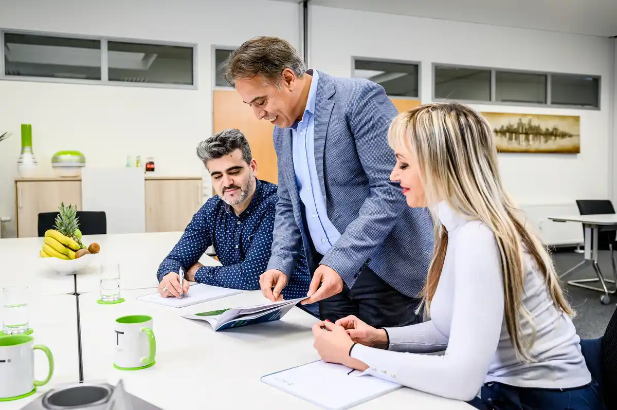 uebersetzungs jobs translation agency jobs